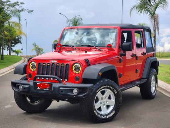 JEEP WRANGLER 3.6 UNLIMITED SPORT 4X4 V6 GASOLINA 4P AUTOMÁTICO